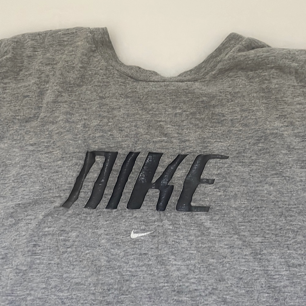 VINTAGE NIKE TEE